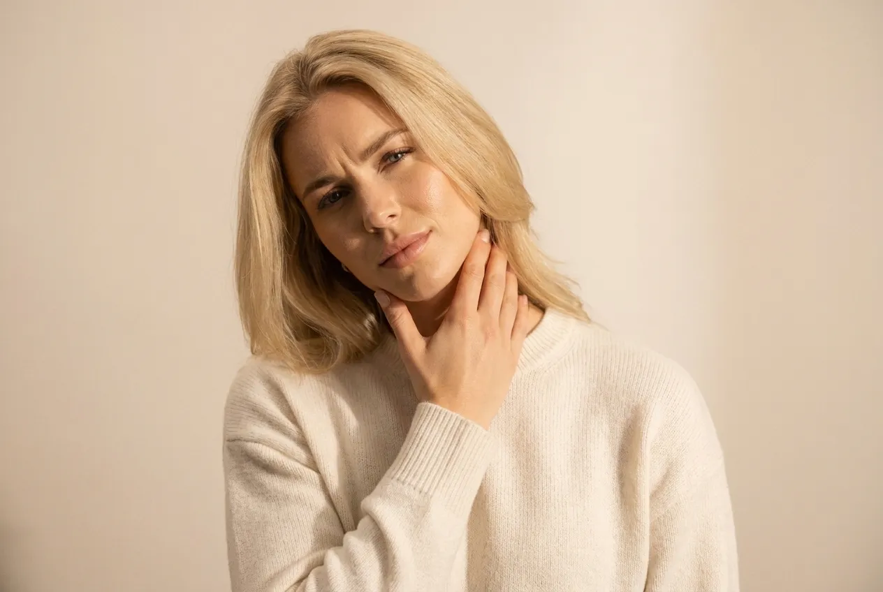 Spondylose i nakken – symptomer og behandling