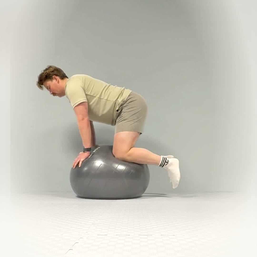 Swissball balanse, vist som øvelse